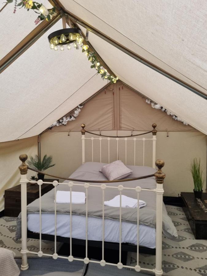 Glamping In Style, Prospector Tent Crawley  Exterior foto